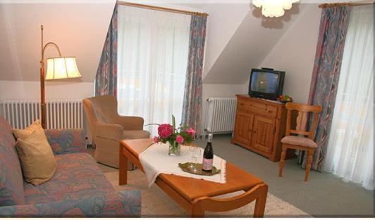 Hotel Landhaus Weilertal Badenweiler Habitación foto