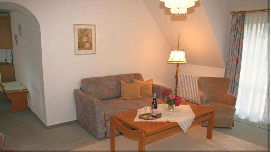 Hotel Landhaus Weilertal Badenweiler Habitación foto